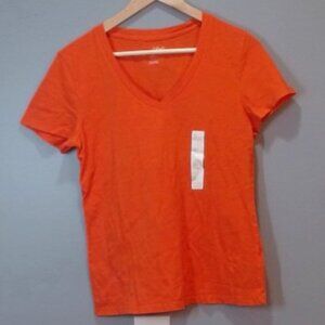 Universal Thread Tomato Red Fitted Short Sleeve V-Neck T-Shirt Medium NEW